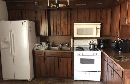 Bath House | Ada's Camp Historic Bath, NC Cottage- Pet friendly