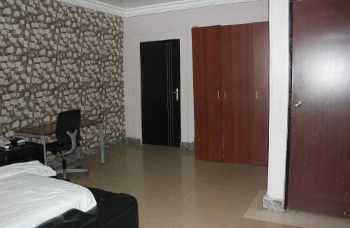 Osogbo Hotel | Adbates Suites and Recreation