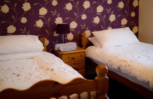 Old Deer Bed & Breakfast | Aden House Bed and Breakfast