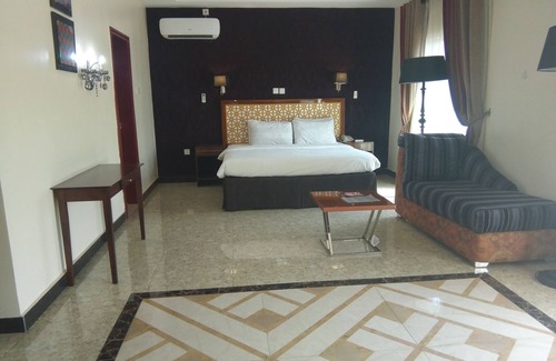 Enugu Hotel | Adig Suites