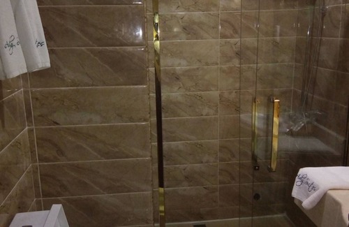 Enugu Hotel | Adig Suites