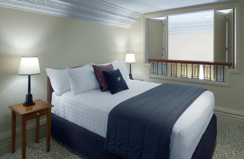 Christchurch City Centre Hotel | Adina Heritage Christchurch