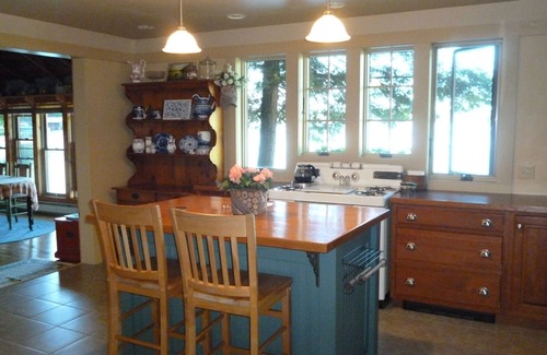 Brantingham House | Adirondack Beauty! 110 ft Lake Frontage On Brant. Lake - Beach; Kayaks, Canoes