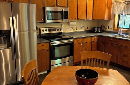 Brantingham Cabin | Adirondack Cabin On Beautiful Lake Brantingham, NY