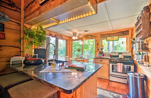 The Glen Cottage | Adirondack Mountains Cottage Near Gore Mountain!