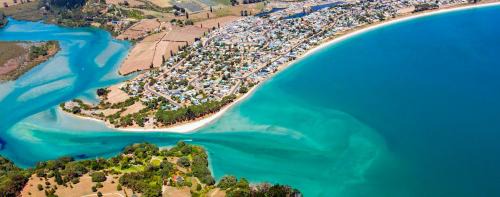 Cooks Beach Bed & Breakfast | Admiral Waters