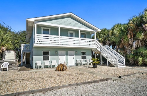 Laguna Beach Estates House | Adorable Beach Cottages by Panhandle Getaways