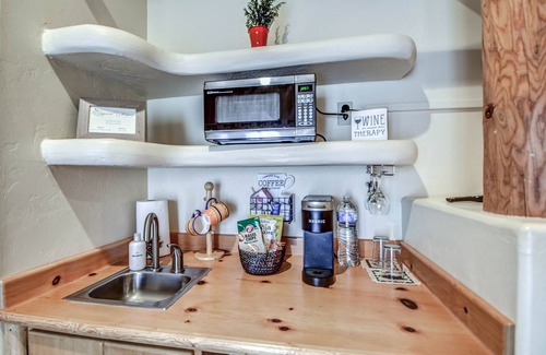 Casa Grande House | Adorable Relaxing Casita with private entry&porch