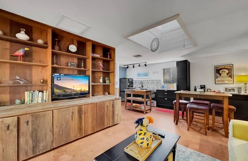 Chandler Apartment | Adorable Studio! Walk to Downtown Chandler!