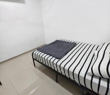 Pulai House | Adra Homestay UTM Taman Sri Pulai