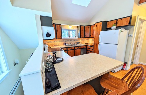 Warren Apartment | Adventure Awaits at the Alpine Apartment! Explore All Year Round!