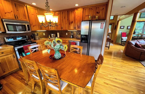 Sparta Cabin | Adventure by Day, Firepit by Night -August in the Mtns @ Piney Creek Retreat