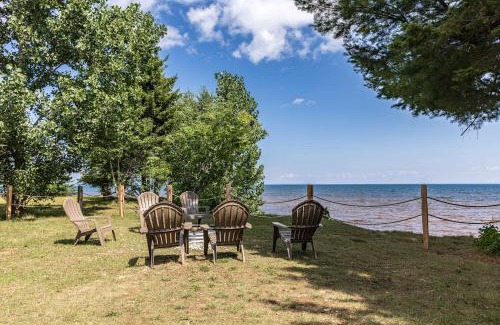 Paradise House | Adventure & Relaxation by Lake Superior
