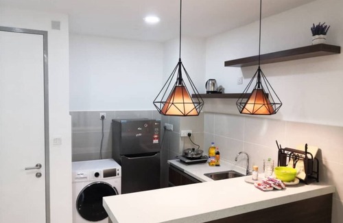 Kampung Sembulan Baru Condo | AE home#8min walk to imago kk city view @sutera avenue