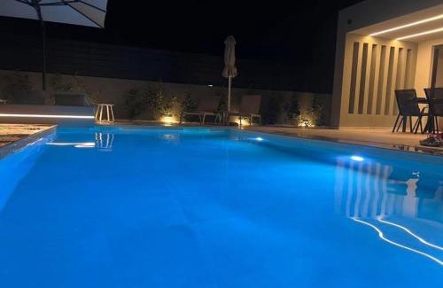 Velon House | Aelia Suites Corinth