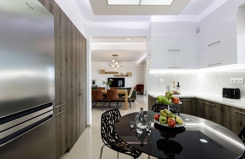 Pikris Villa | Aerin Villa, Sublime Sanctuary with Ocean Views & Captivating Surroundings