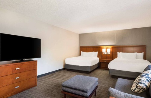 San Jose Hotel | Affordability Meets Comfort! 2 Modern Units, Near Happy Hollow Park and Zoo