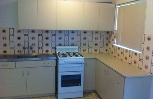 Inglewood Apartment | Affordable & Comfortable Inglewood apartment with Pool