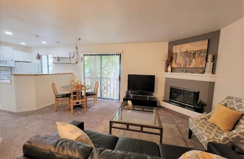 Englewood Condo | AFFORDABLE DTC CONDO - 2ND FLOOR