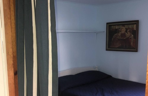 Honor Cabin | Affordable Family Fun on the Platte Lakes Van Hammen Cottage #3