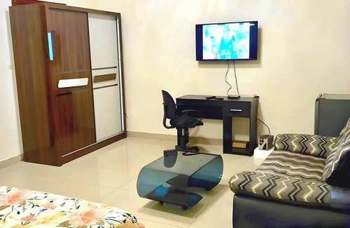 Limete House | Affordable Spacious Apartment in Kinshasa, Limete Resit