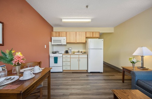 Fredericksburg Hotel | Affordable Suites Fredericksburg