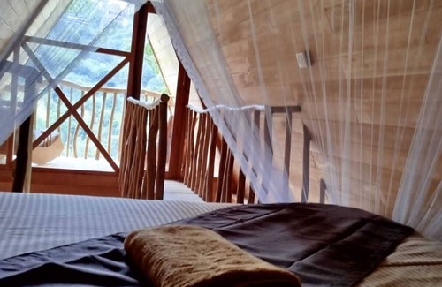 Ella Bed & Breakfast | Aframe, Lasitha Ella Treehouse