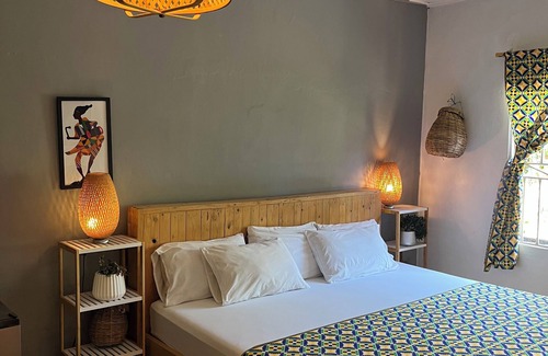 Kokrobite Hotel | African Treasure Beach Resort