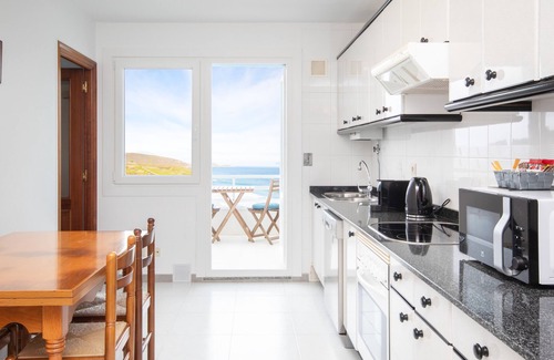 Malpica de Bergantinos Apartment | AG Apartment Nordés Malpica first beach line
