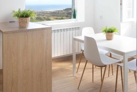 Carballo House | AG Casa Anema, 10 huéspedes a 2km de la playa Razo