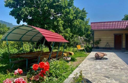 Odzun House | Aghasu Tun B&B