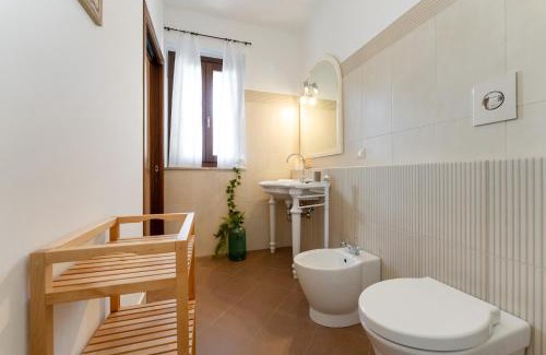 Linera Apartment | Aghi di Pino Holiday