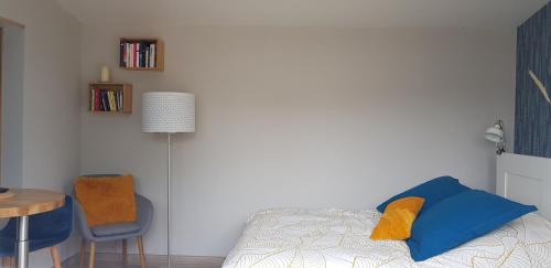 Chamvres Villa | Agréable petite maison proche Joigny