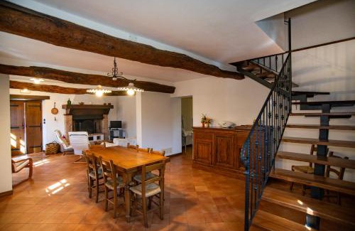 Castiglione di Garfagnana House | Agriturismo Il Corniolo