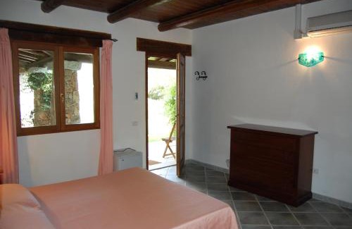 Monti House | Agriturismo Desole