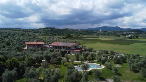 Crociale House | Agriturismo Fioralba