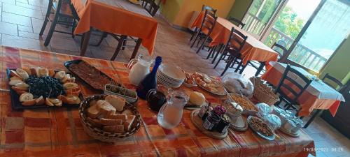 Viu House | AGRITURISMO IL RUNCH DI MAJRANO LUCA