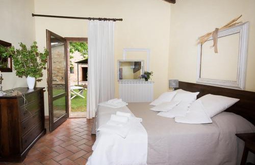 Ponte A Bozzone Apartment | Agriturismo Monacianello - Fontebelvedere wine estate