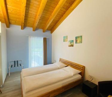 Riazzino House | Agriturismo Regusci