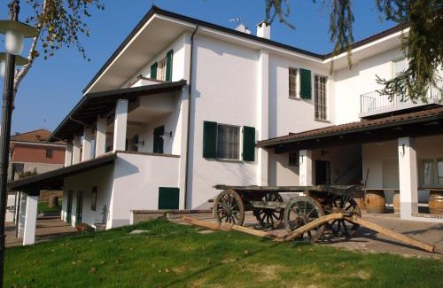 Ferrere House | Agriturismo Sette Colli
