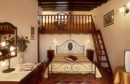Alia Other | Agriturismo Villa Dafne