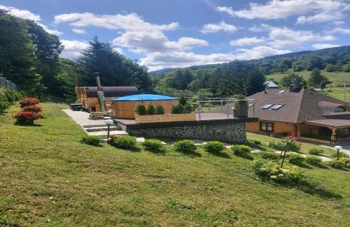 Konradow Ski Chalet | Agrodomki z bali Konradow