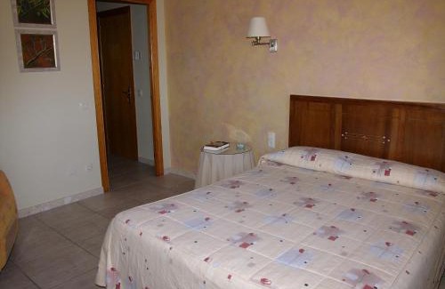 Avinyonet del Penedes House | Agroturisme Cal Jeroni