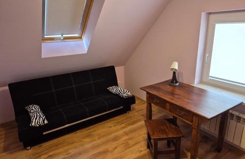 Sobienie Jeziory House | Agroturystyka Szlachecki Sad