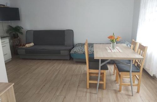 Czarna Dabrowka House | Agroturystyka "Jezioranka"