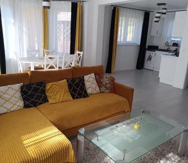 Gorno House | Agroturystyka Parcele-696-779-886-