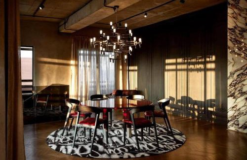 Downtown Johannesburg Apartment | AHEAD MEA Best Suite - DJ Black Coffee Penthouse