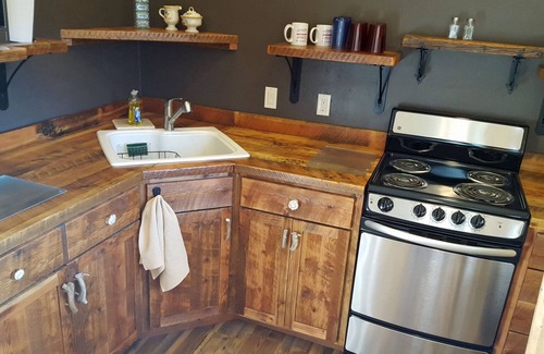 Stevensville Cabin | Ahhh, Montana! Peace & Quiet With Spectacular Views!