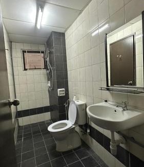 Subang Jaya Apartment | AHM Homestay at Indah Alam Condo 2bedroom 1bathroom