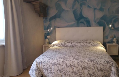 Cavour Apartment | Ai piedi della Rocca